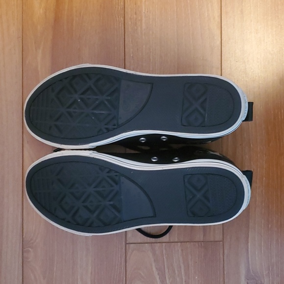 Black Leather Converse Size 5 - Picture 5 of 6